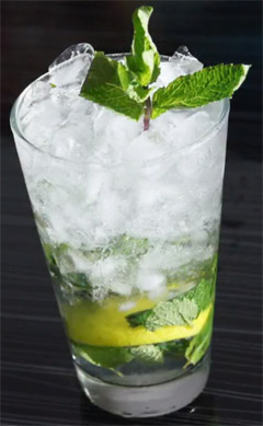 Vodka with crushed lime and mint